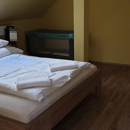 Szabo Lux Apartman Sárvár Eksteriør bilde