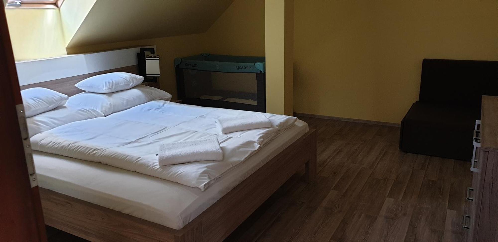 Szabo Lux Apartman Sárvár Eksteriør bilde